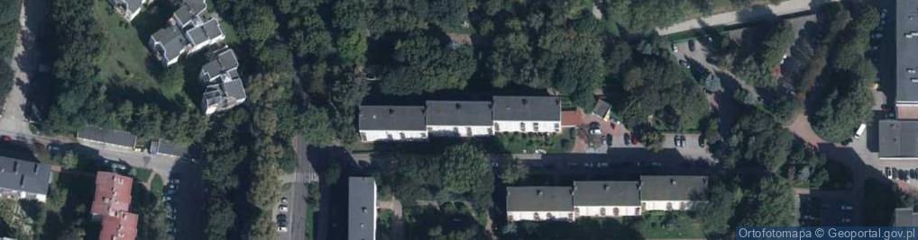 Zdjęcie satelitarne IC Tech