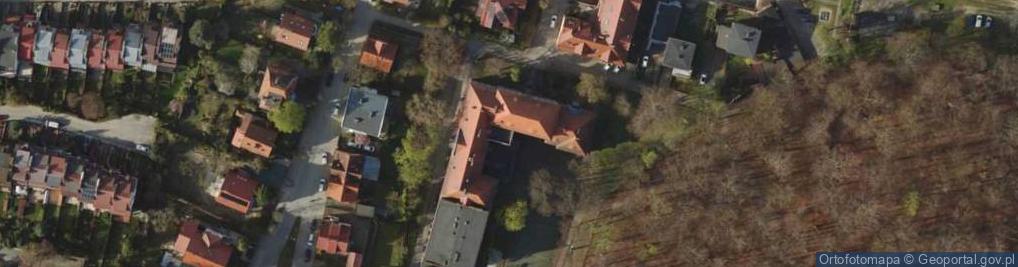 Zdjęcie satelitarne III Liceum Ogólnokształcące