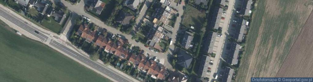 Zdjęcie satelitarne Ijk Michał Adryan