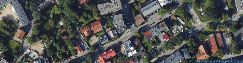 Zdjęcie satelitarne Influmed