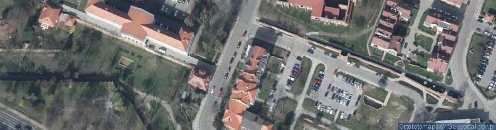 Zdjęcie satelitarne Intervest