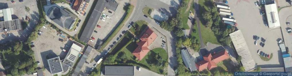 Zdjęcie satelitarne Inżynieria wody: profesjonalne uzdatnianie wody