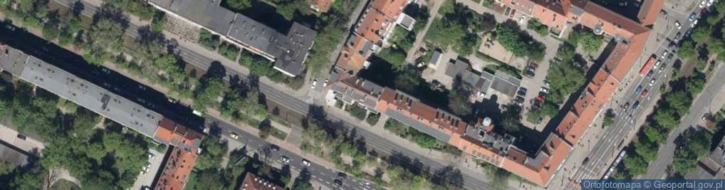 Zdjęcie satelitarne Izo Bau