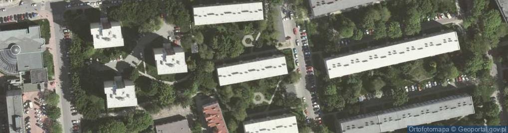 Zdjęcie satelitarne Jacek Pustówka Hurtownia Raj