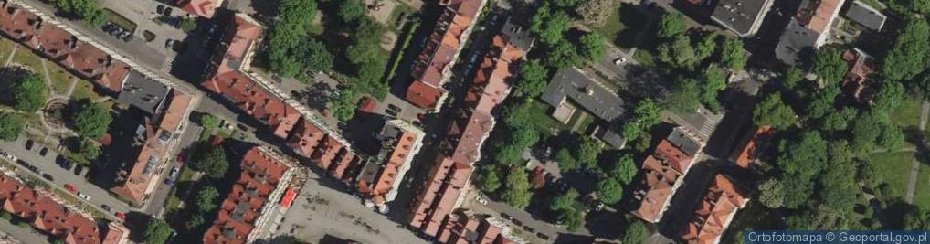 Zdjęcie satelitarne Janusz Czarniecki Pracownia Projektowa "Archico"
