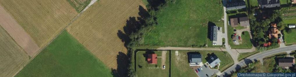 Zdjęcie satelitarne Justyna Brzęcka F.H.U. Piecykowo