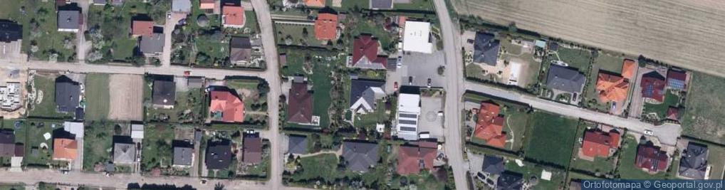 Zdjęcie satelitarne Kapuśnik Paweł Media Target