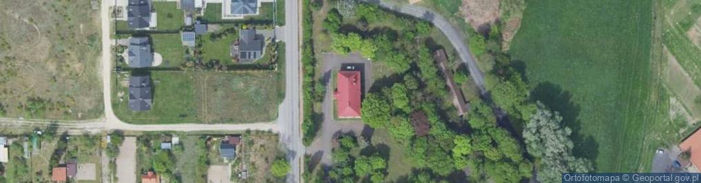 Zdjęcie satelitarne Klub Jeździecki Skarb przy Stadninie Koni Kozienice