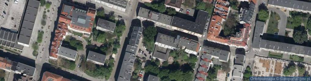 Zdjęcie satelitarne KMB Group