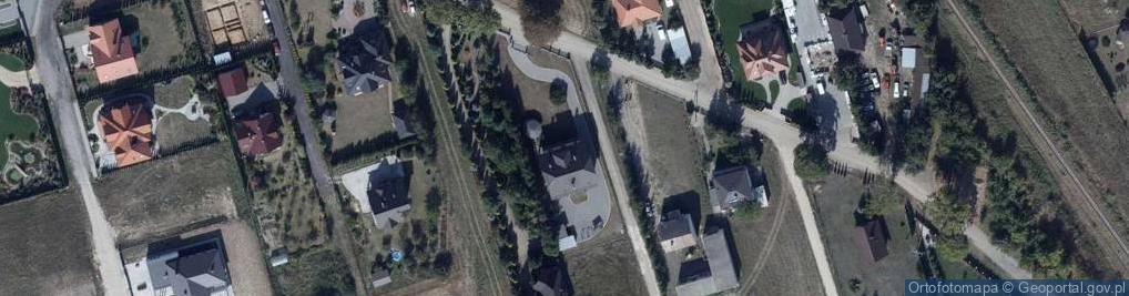 Zdjęcie satelitarne Komis i Wypożyczalnia Sukien Ślubnych