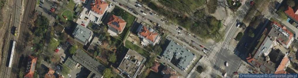 Zdjęcie satelitarne Komputronik Centrum