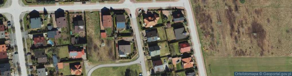 Zdjęcie satelitarne Kow-Bud