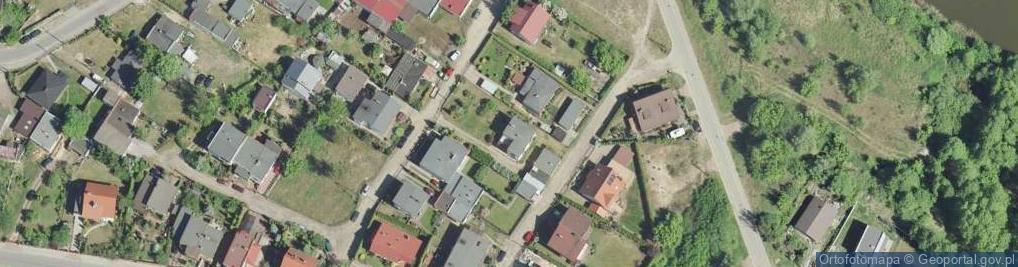 Zdjęcie satelitarne Królestwo Strojów Kinga Mazur
