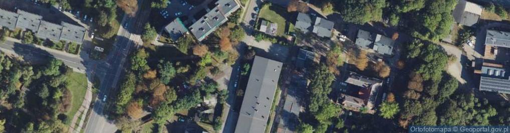 Zdjęcie satelitarne Kucharzewska Skład Materiałów Budowlanych Dombud