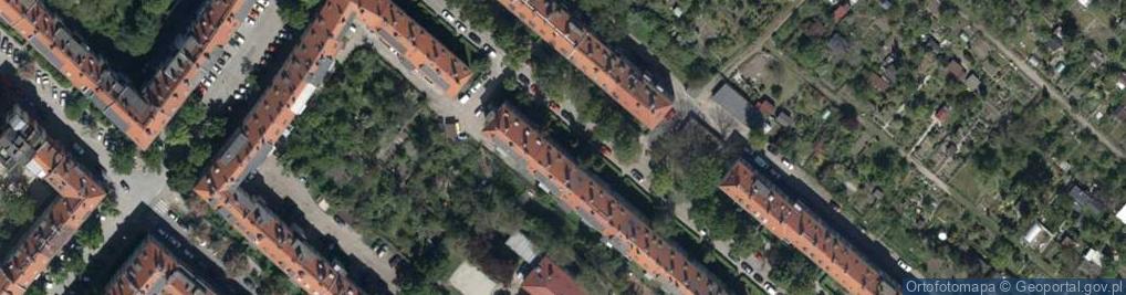 Zdjęcie satelitarne Kuzilek Józef Kurkiewicz Jerzy Techmat Przeds Handlowo Usługowe