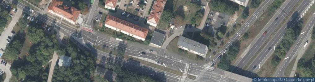 Zdjęcie satelitarne L E w Waldemar Namiński Leszek Dłużyński