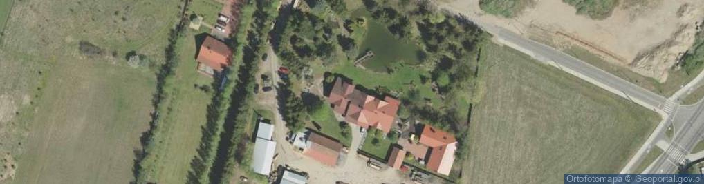 Zdjęcie satelitarne Łabędź Zakład Rzeźby w Drewnie Zygmunt Zuchwalski