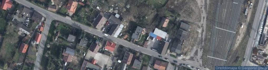 Zdjęcie satelitarne Laska Roman Brzoz-Kar
