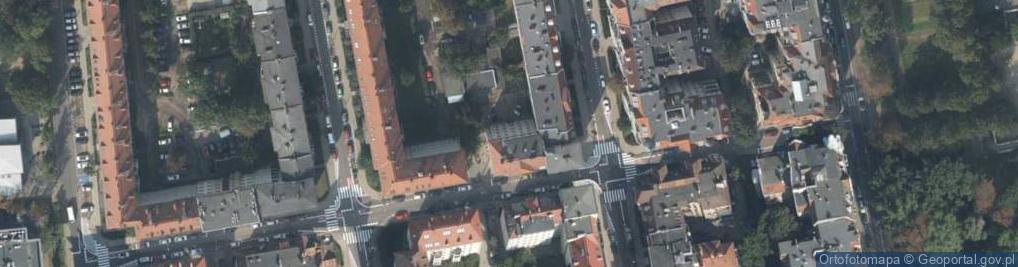 Zdjęcie satelitarne Leszek Henicz Henel Zakład Elektromechaniczny