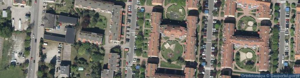 Zdjęcie satelitarne Linguist Errol Samuels