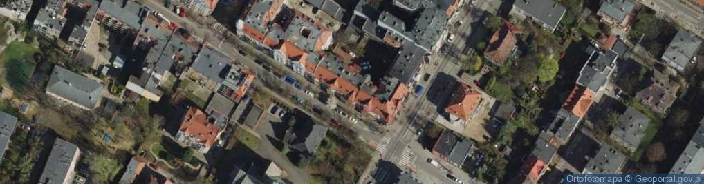 Zdjęcie satelitarne M K Dom Kazimierz Karcz Zbigniew Matuszewski