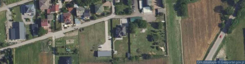 Zdjęcie satelitarne Magdalenka Wyroby Garmażeryjne Tomasz Borkowski
