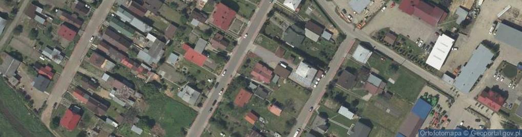 Zdjęcie satelitarne Mała Piekarnia i Ciastkarnia E z Poznańscy