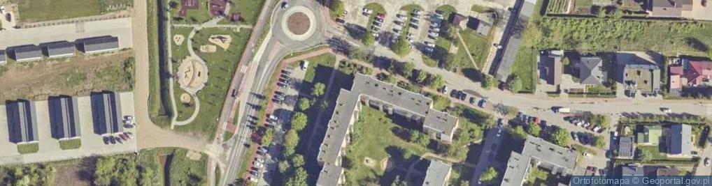 Zdjęcie satelitarne Manu-Medica