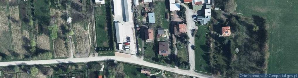 Zdjęcie satelitarne MatDach USŁUGI DEKARSKIE Danuta Piskorska