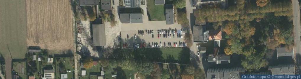 Zdjęcie satelitarne Medyczne Studium Zawodowe w Branicach