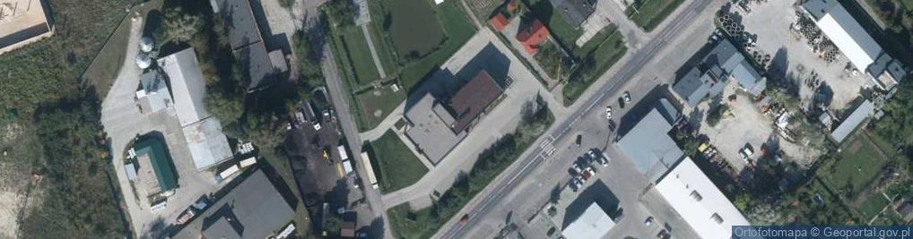 Zdjęcie satelitarne Medyczne Studium Zawodowe w Tomaszowie Lub