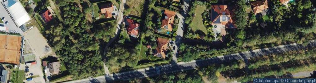 Zdjęcie satelitarne Menedżer