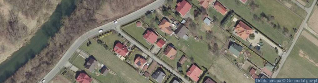 Zdjęcie satelitarne Misie na ogrodzie zakładanie trawników