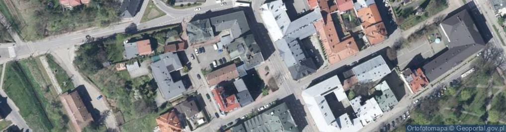 Zdjęcie satelitarne Monika Adamczyk
