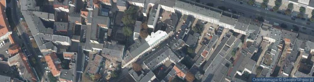 Zdjęcie satelitarne MT Trust