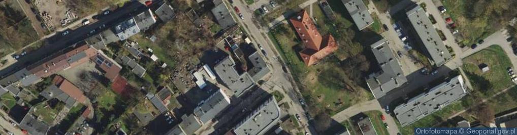 Zdjęcie satelitarne Na Rogu Artykuły Spożywczo Przemysłowe