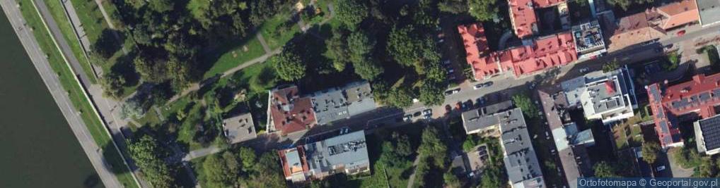 Zdjęcie satelitarne New Look Media