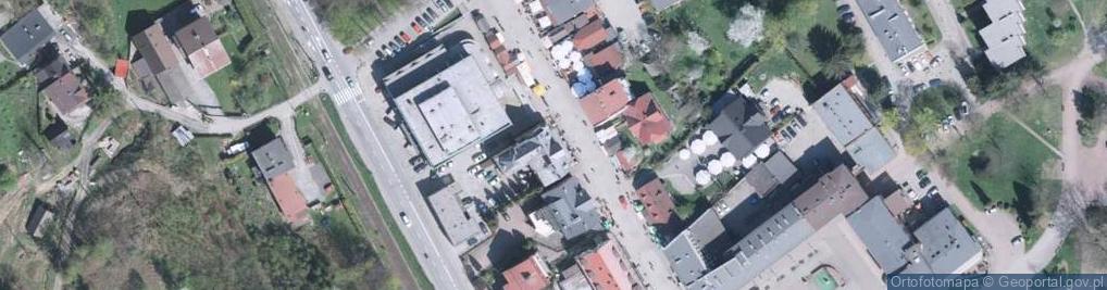Zdjęcie satelitarne Niby Nic Cienciała Paweł Tyszkowski Janusz