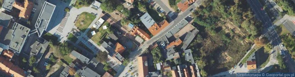 Zdjęcie satelitarne Niepubliczne Przedszkole Akademia Przedszkolaka