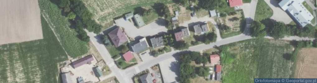 Zdjęcie satelitarne Niepubliczny Zakład Opieki Zdrowotnej Ośrodek Zdrowia w Wojciechowicach S Kołodziej M Malec Chodorek