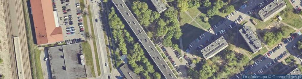 Zdjęcie satelitarne Obciąganie Guzików