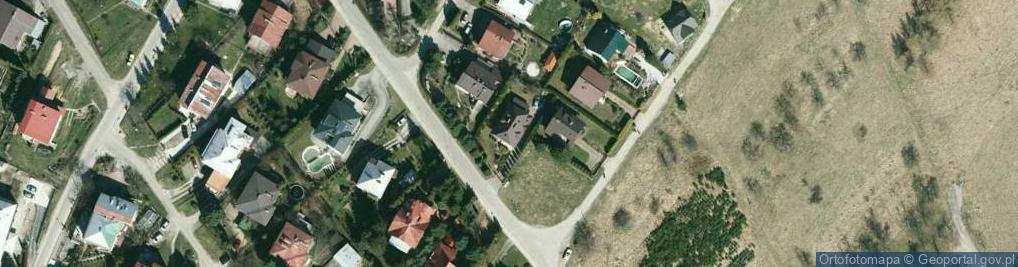 Zdjęcie satelitarne Ognisko Tkkf Beskid w Iwoniczu Zdroju