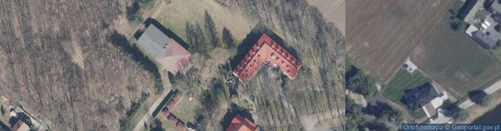 Zdjęcie satelitarne Ośrodek Szkolenia Zawodowego w Dobieszkowie