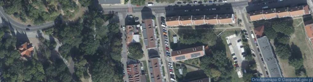 Zdjęcie satelitarne Owoce Warzywa