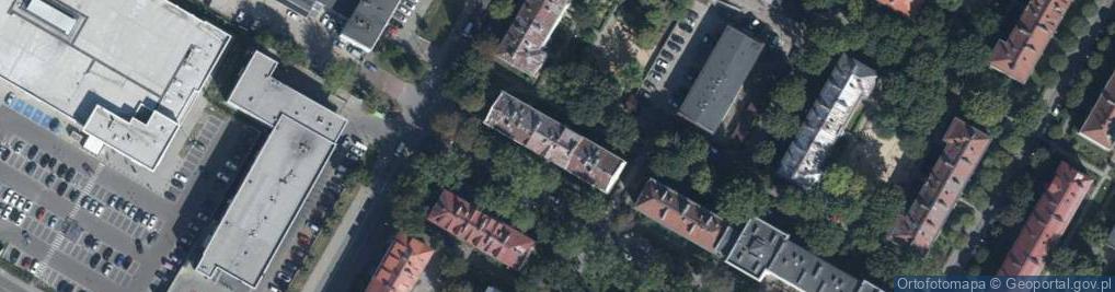 Zdjęcie satelitarne P H U