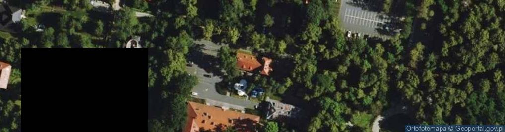 Zdjęcie satelitarne Państwowy Zespół Ludowy Pieśni i Tańca Mazowsze im T Sygietyńskiego