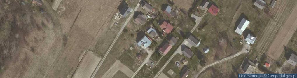 Zdjęcie satelitarne Parafia Rzym.-Kat.pw.Świętego Mikołaja i Świętego Józefa