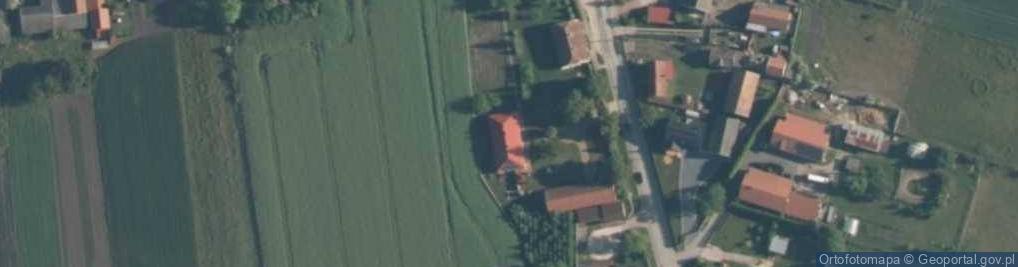 Zdjęcie satelitarne Parafia Rzym.-Kat.pw.Świętego Wawrzyńca w Michałowie