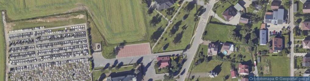 Zdjęcie satelitarne Parafia Rzym.-Kat.pw.Świętej Trójcy