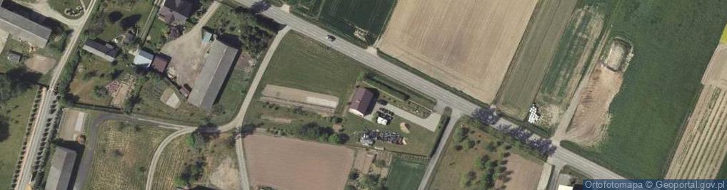 Zdjęcie satelitarne Paweł Jóźwik Cares